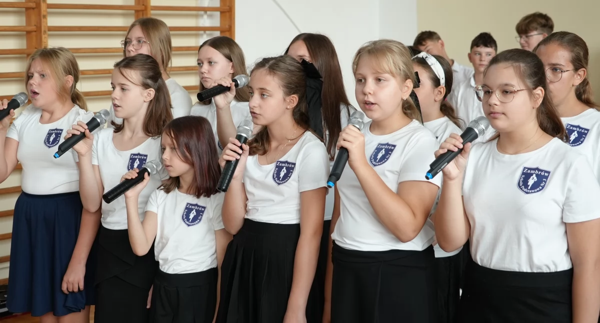 SP3 Zambrów: Rozpoczęcie roku szkolnego 2025/2026 [FOTO+VIDEO]