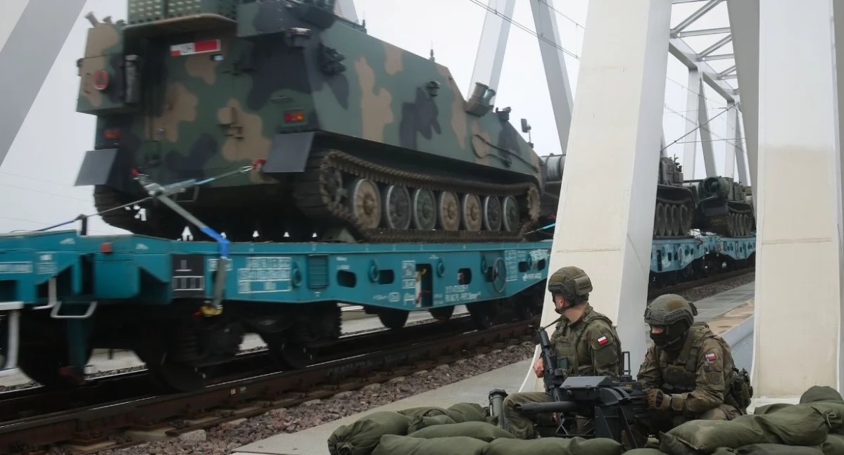 Podlascy terytorialsi zabezpieczali transport sprzętu wojskowego [FOTO]