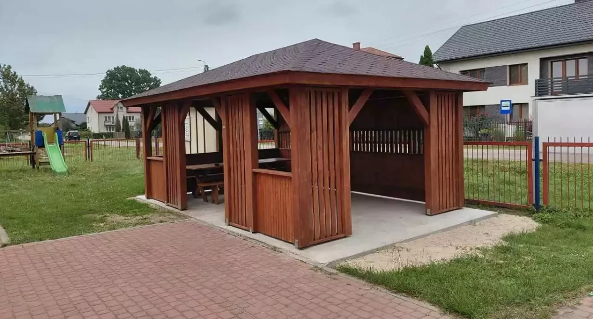 Gmina Rutki inwestuje w mieszkańców – świetlice i altana już gotowe [FOTO]