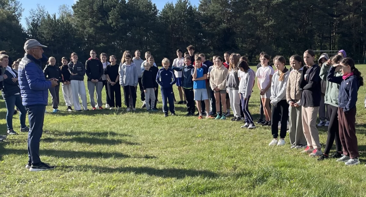 Powiatowe Igrzyska Dzieci i Młodzieży w Sztafetowych Biegach Przełajowych [FOTO+WYNIKI]