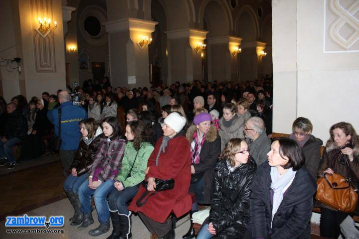 Szymon Hołownia spotkał się z mieszkańcami Zambrowa