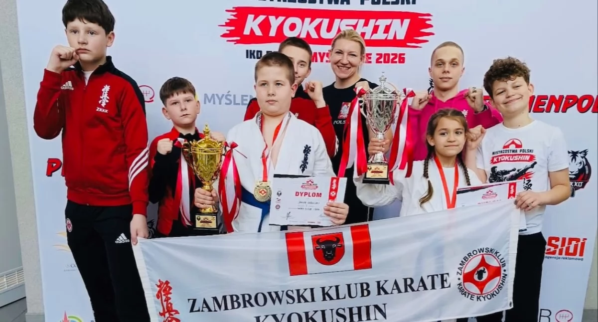  Jakub Cebulski mistrzem Polski, a Malika Youssfi wicemistrzynią! Sukces zambrowskich karateków w Myślenicach [FOTO]