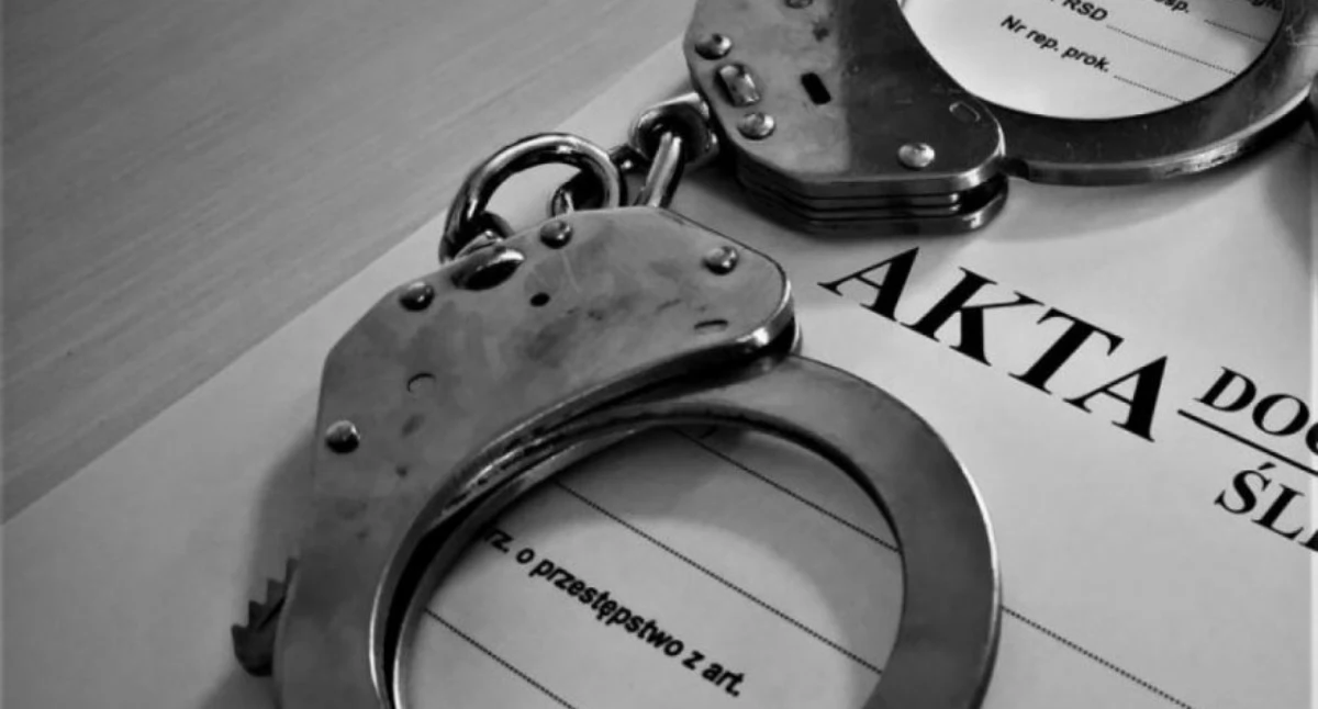 Pięciu poszukiwanych wpadło w ręce policjantów