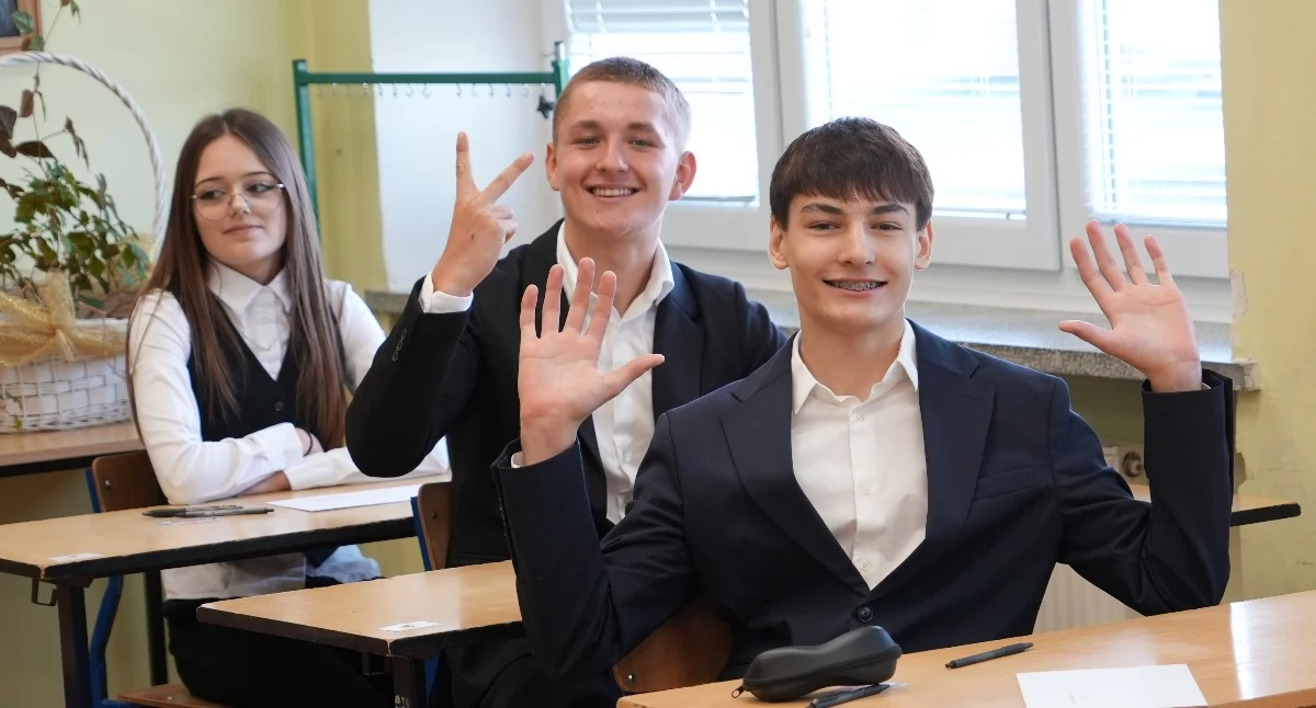 Rozpoczął się egzamin ósmoklasisty 2026 [FOTO]
