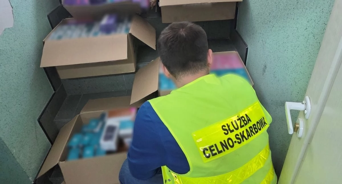 Funkcjonariusze KAS przejęli nielegalne wkłady tytoniowe. Straty wyniosłoby niemal 25 tys. złotych [FOTO]