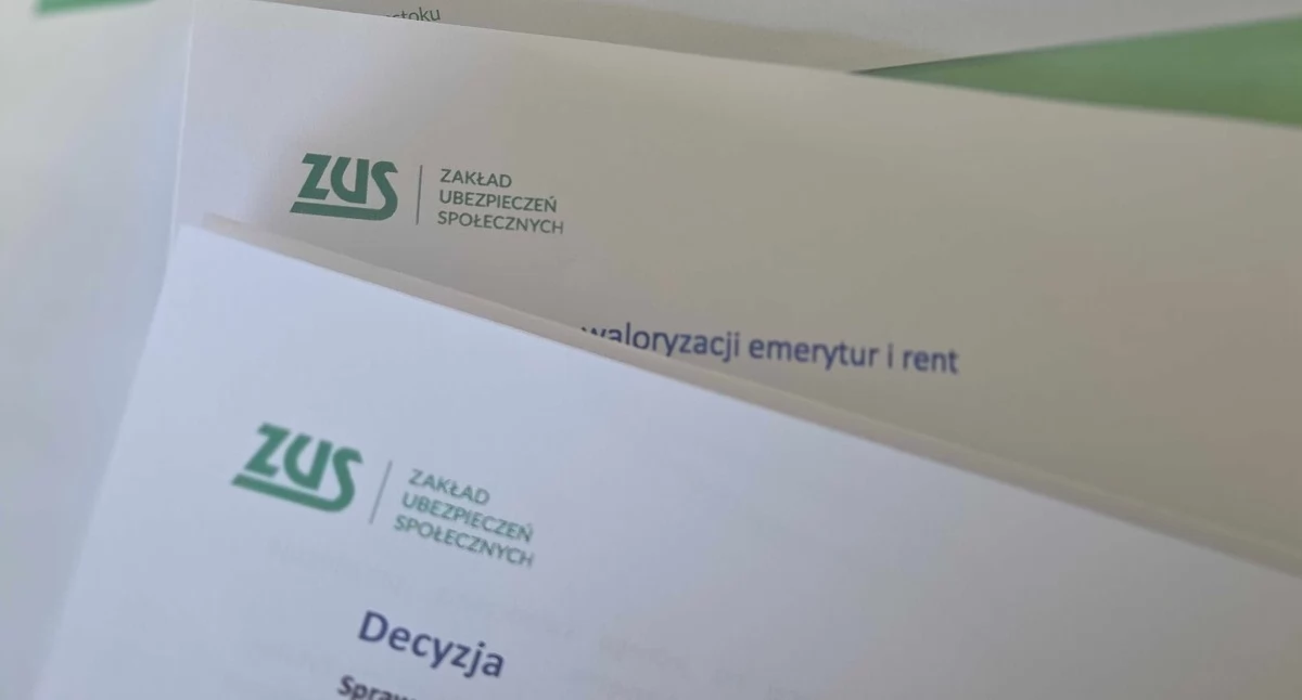 Kwotę świadczenia po waloryzacji oraz „trzynastki” można sprawdzić online. Papierowe listy są również w drodze