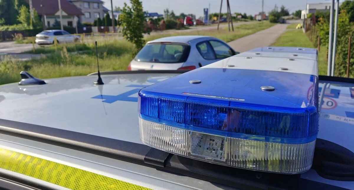 Wpadli podczas akcji zambrowskiej drogówki. Byli pijani i nie mieli uprawnień