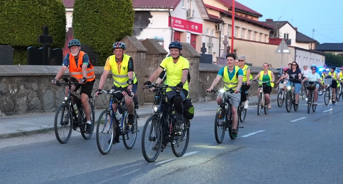Walka o miano Rowerowej Stolicy Polski na finiszu. Rowerzyści pojechali w ostatnim rajdzie [FOTO+VIDEO]