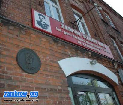 Bezpłatne kursy zawodowe i zajęcia wyrównawcze w „Czerwoniaku”