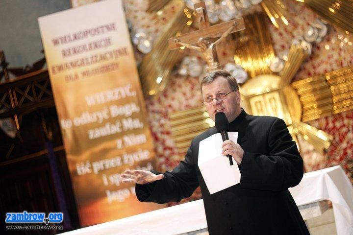 Wielkopostne Rekolekcje Ewangelizacyjne w Zambrowie [foto]
