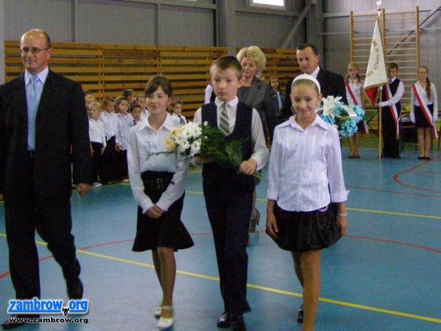 Dzień Papieski w Szkole Podstawowej w Osowcu