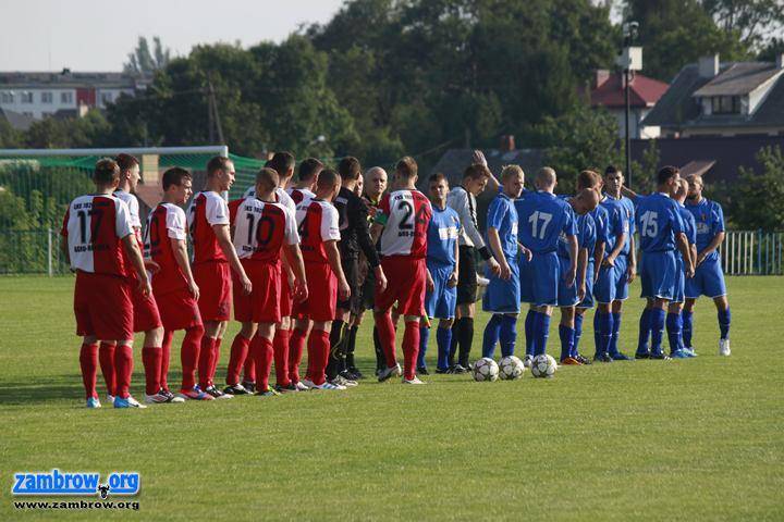 Przegrana Olimpii Zambrów w derbach z ŁKS Łomża [foto]