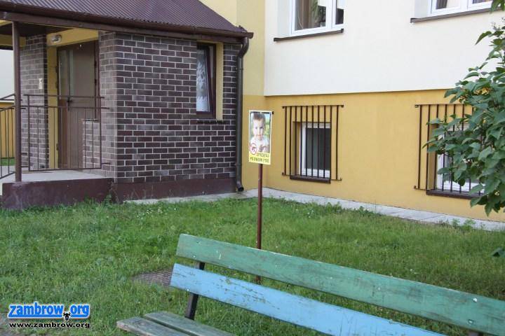 Nietypowe tabliczki na Raginisa