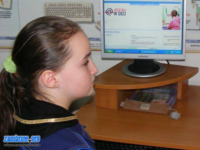 Dzień Bezpiecznego Internetu w SP w Starym Zakrzewie