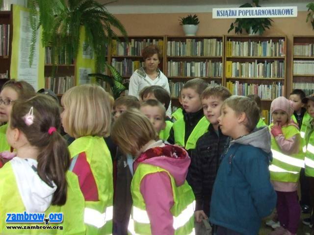 Przedszkolaki w Filii Miejskiej Biblioteki Publicznej