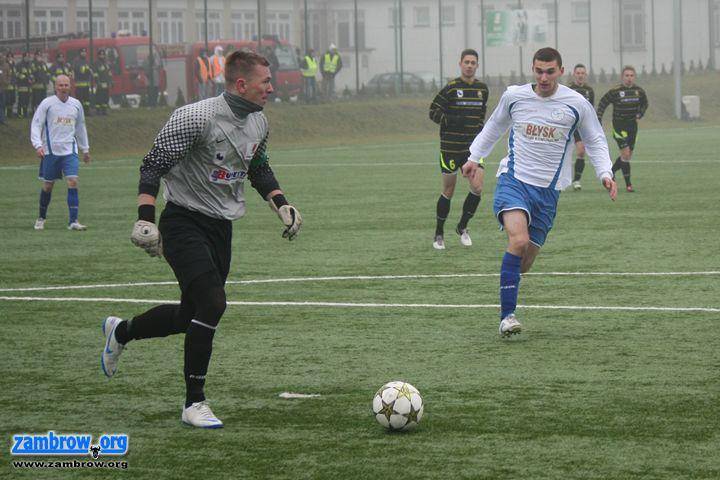 Olimpia Zambrów liderem III ligi po zwycięstwie z Mrągowią [foto]