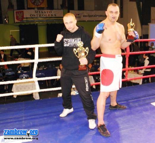 Zwycięstwo Oyamy z Nokaut Fight Club na II Gali MMA w Ostrołęce (video)
