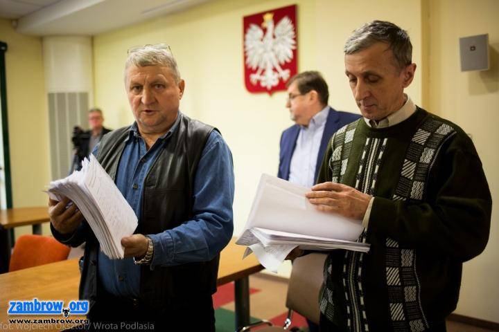 Marszałek otrzymał podpisy przeciwników łączenia podlaskich PKS-ów