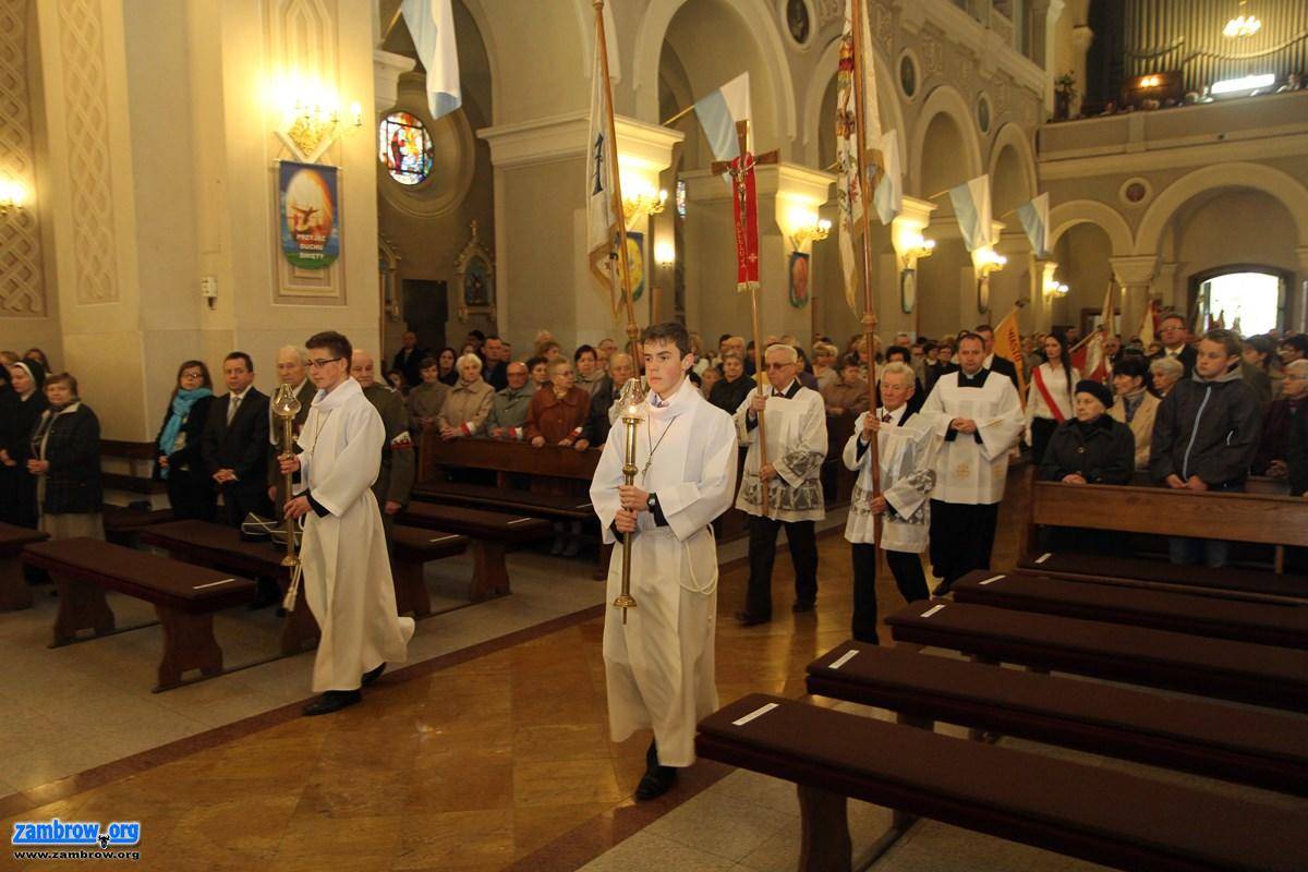 Mieszkańcy Zambrowa pamiętają o 3 maja [foto]