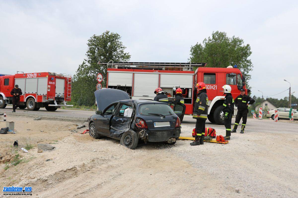 Dwa wypadki na „ósemce”. Troje dzieci w szpitalu [foto]