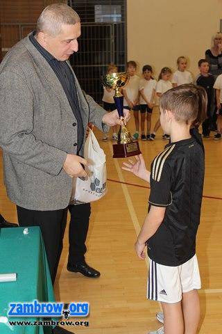 Uczniowie „Czwórki” ponownie najlepsi w zawodach sportowych na szczeblu miasta