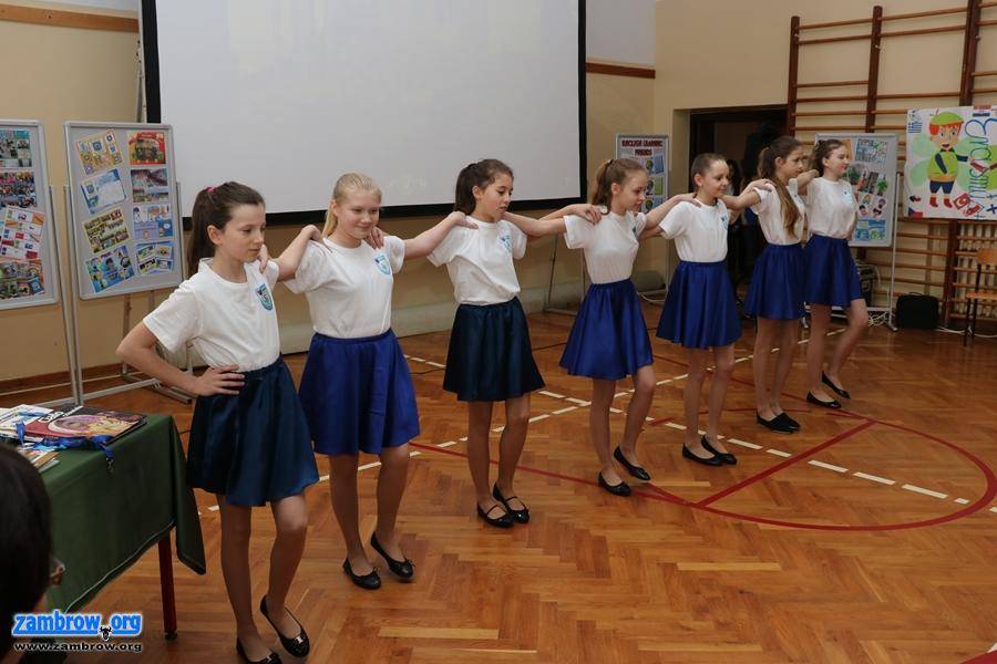 Dzień z ELF-em w zambrowskiej „Czwórce” [foto]