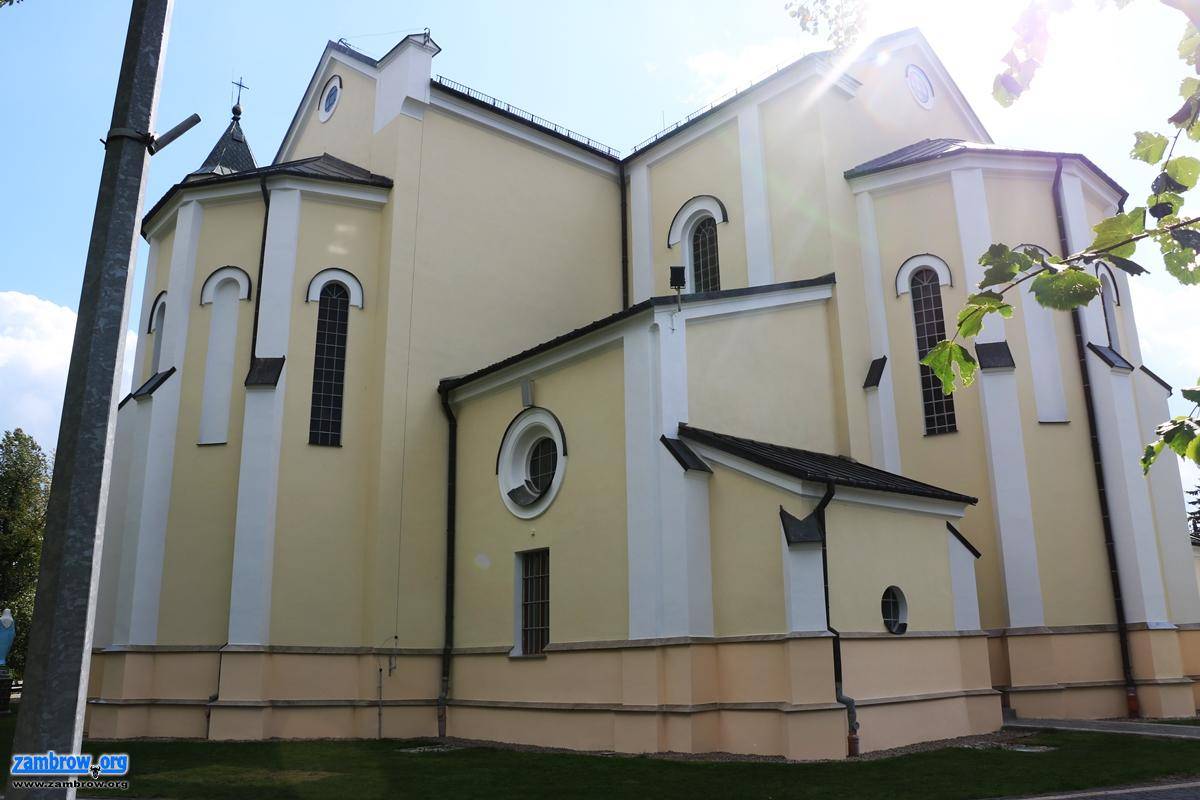 Zambrowska fara w nowych kolorach [foto]