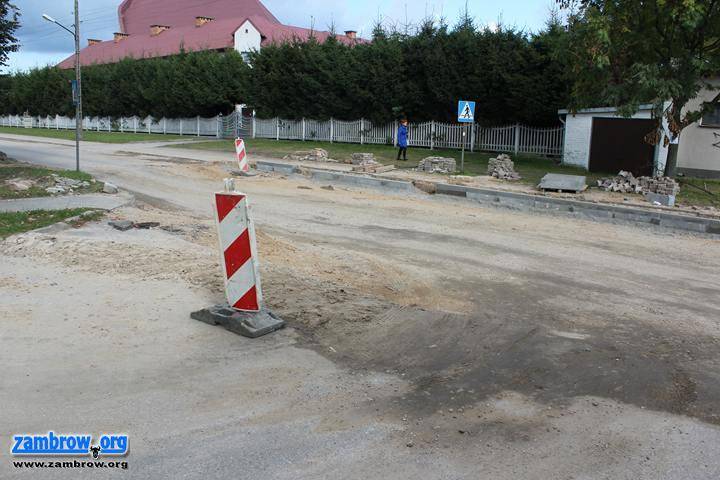 Opóźnienia na ulicy Papieża Jana Pawła II