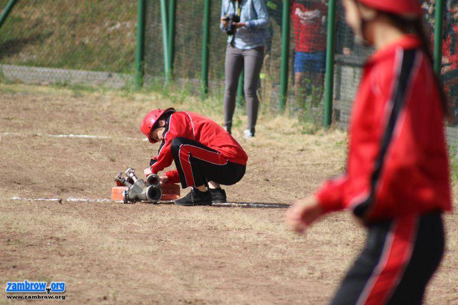 Gminne zawody w sportach pożarniczych w Szumowie [foto]