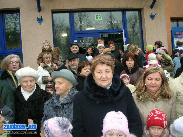W Teatrze z Babcią i Dziadkiem