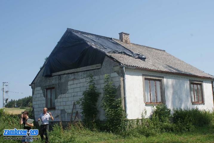 Gmina Szumowo pomaga mieszkańcom w zwalczaniu skutków lipcowej nawałnicy