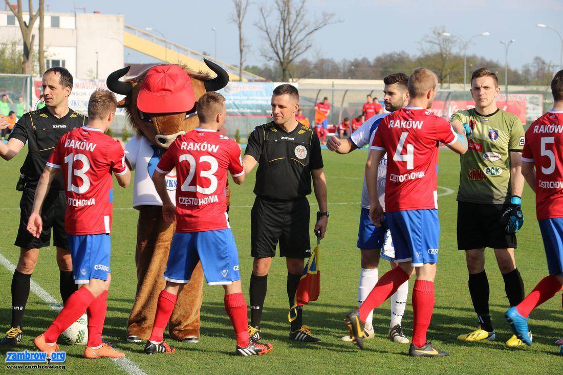 Olimpia minimalnie przegrywa z wiceliderem [foto+video]