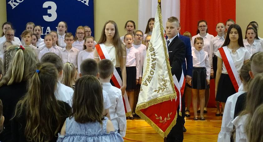 Obchody  227. rocznicy uchwalenia  Konstytucji 3 Maja w zambrowskiej  „Czwórce”