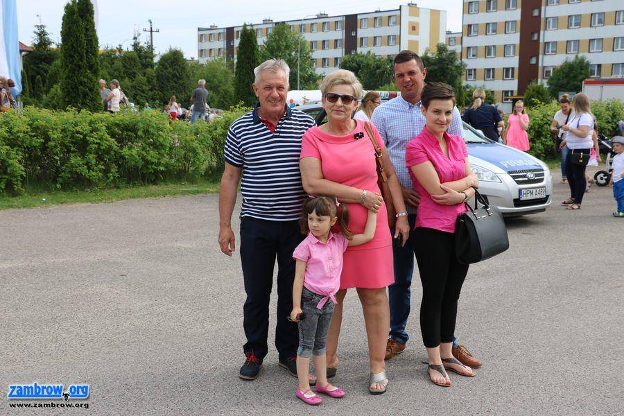 Festyn Parafialny nadal cieszy się dużym zainteresowaniem [foto]