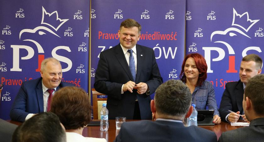 Wiceszef MON Wojciech Skurkiewicz był gościem biura poselskiego Lecha Antoniego Kołakowskiego [foto]