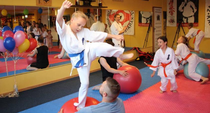Dzień Dziecka w Zambrowskim Klubie Karate Kyokushin [foto+video]