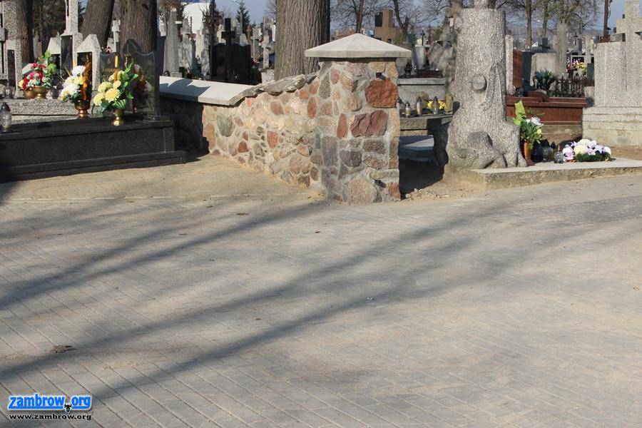 Inwestycja Urzędu Miasta i administratora cmentarza zakończona 