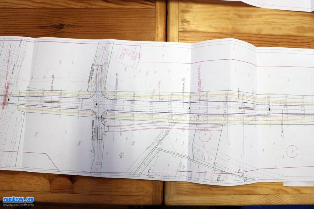 Mieszkańcy Zbrzeźnicy zapoznali się z projektem przebudowy DK63 [foto]