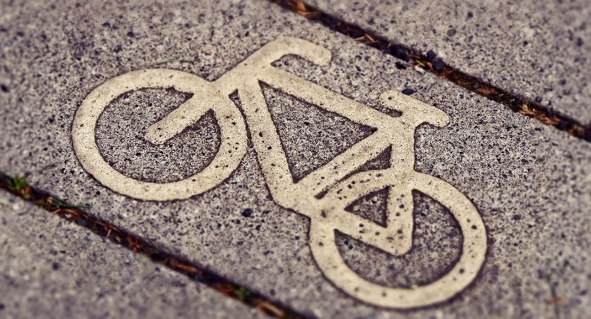 Wzdłuż DK63 powstanie ciąg pieszo-rowerowy do Czerwonego Boru