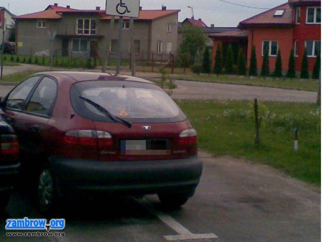 Parkuj z głową - kolejna odsłona egoizmu parkujących kierowców