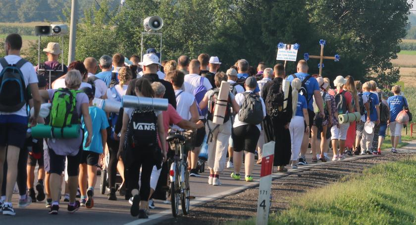 Pielgrzymi wyruszyli na Jasną Górę [foto]