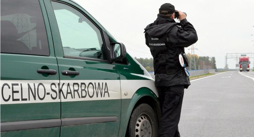 Trwa rekrutacja do Służby Celno-Skarbowej w woj. podlaskim