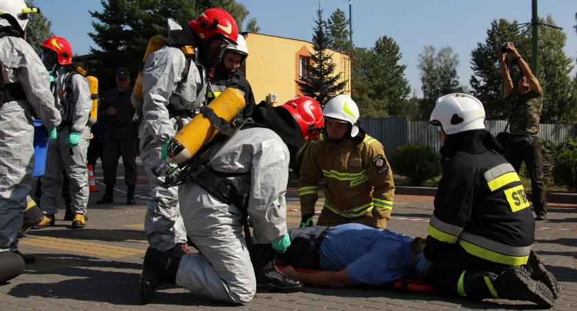 Służby mundurowe ćwiczyły na terenie Zakładu Karnego w Czerwonym Borze [foto+video]