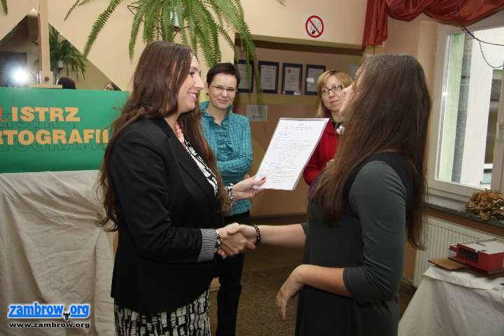 Uczennica I LO w Zambrowie mistrzem ortografii