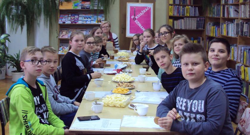 Powakacyjne spotkanie dzieci z książką