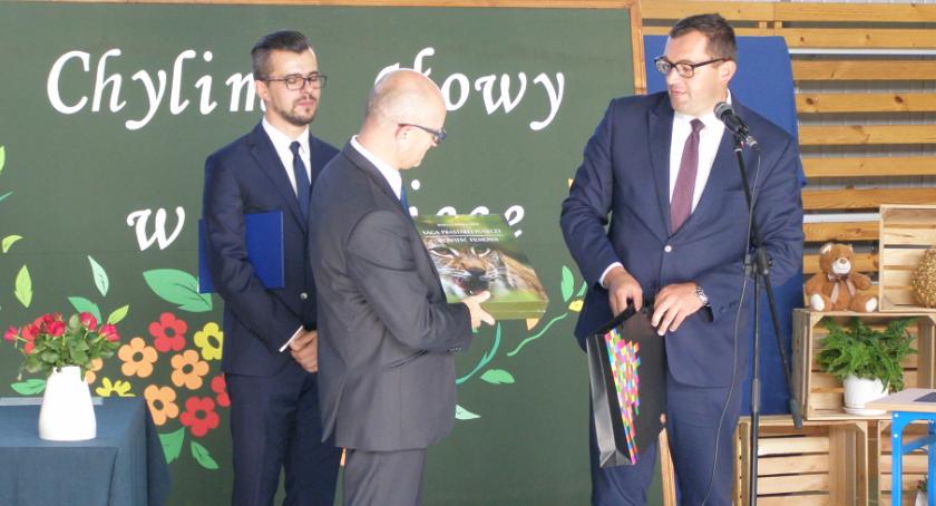Szkoła Podstawowa w Osowcu świętowała Dzień Nauczyciela