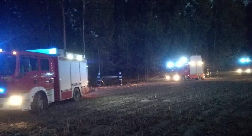 Pożar lasu nieopodal Nowego Skarżyna [video]