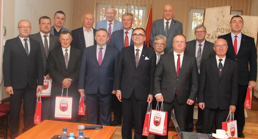 Ostatnia sesja rady powiatu kadencji 2014 – 2018 [retransmisja]