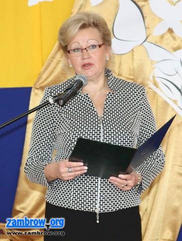 Uroczystości Dnia Nauczyciela w Zambrowie [foto z 4 szkół]