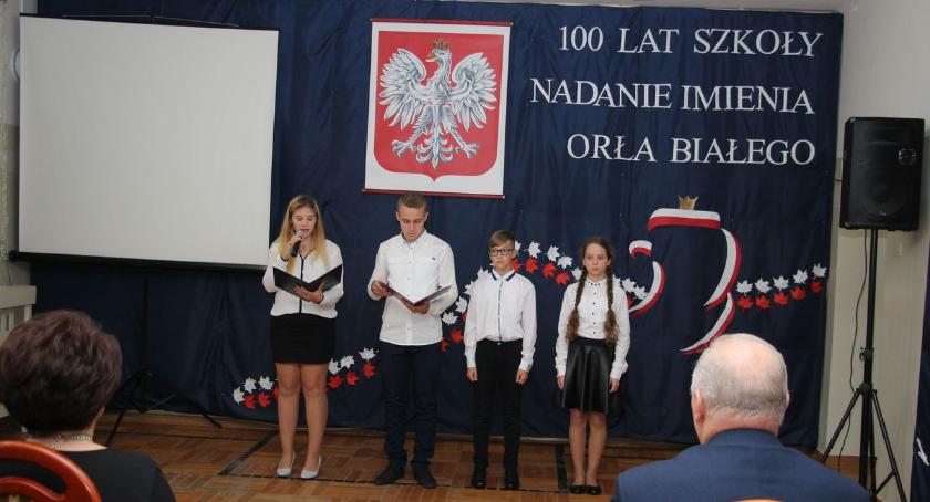 Nadanie imienia Szkole Podstawowej w Porytem-Jabłoni na 100-lecie istnienia placówki [foto+video]